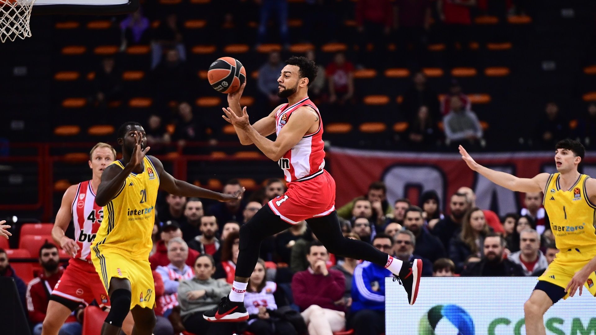 Subdued Alba at the SEF