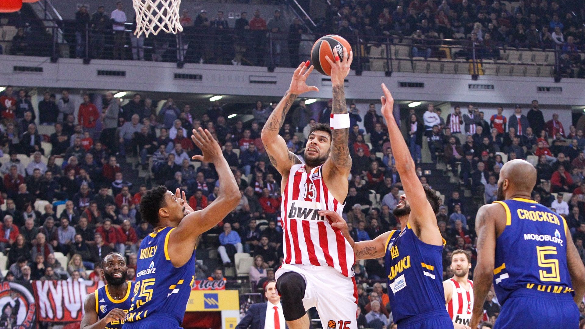 Olympiacos' defense 'demolishes' Khimki! (vid)