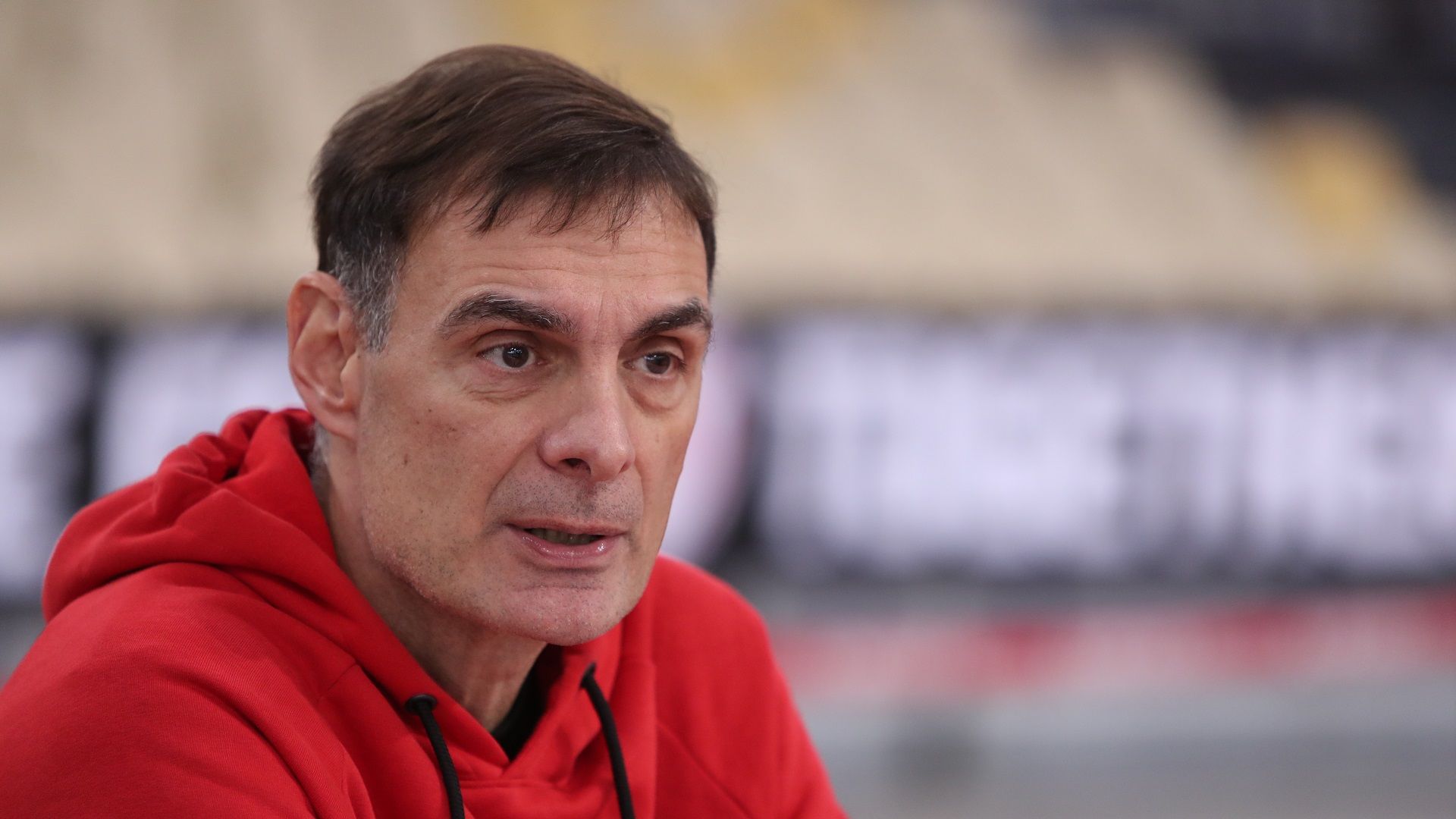 Μπαρτζώκας: «Πρέπει να παίξουμε καλή άμυνα στην περιφέρεια» (vid)