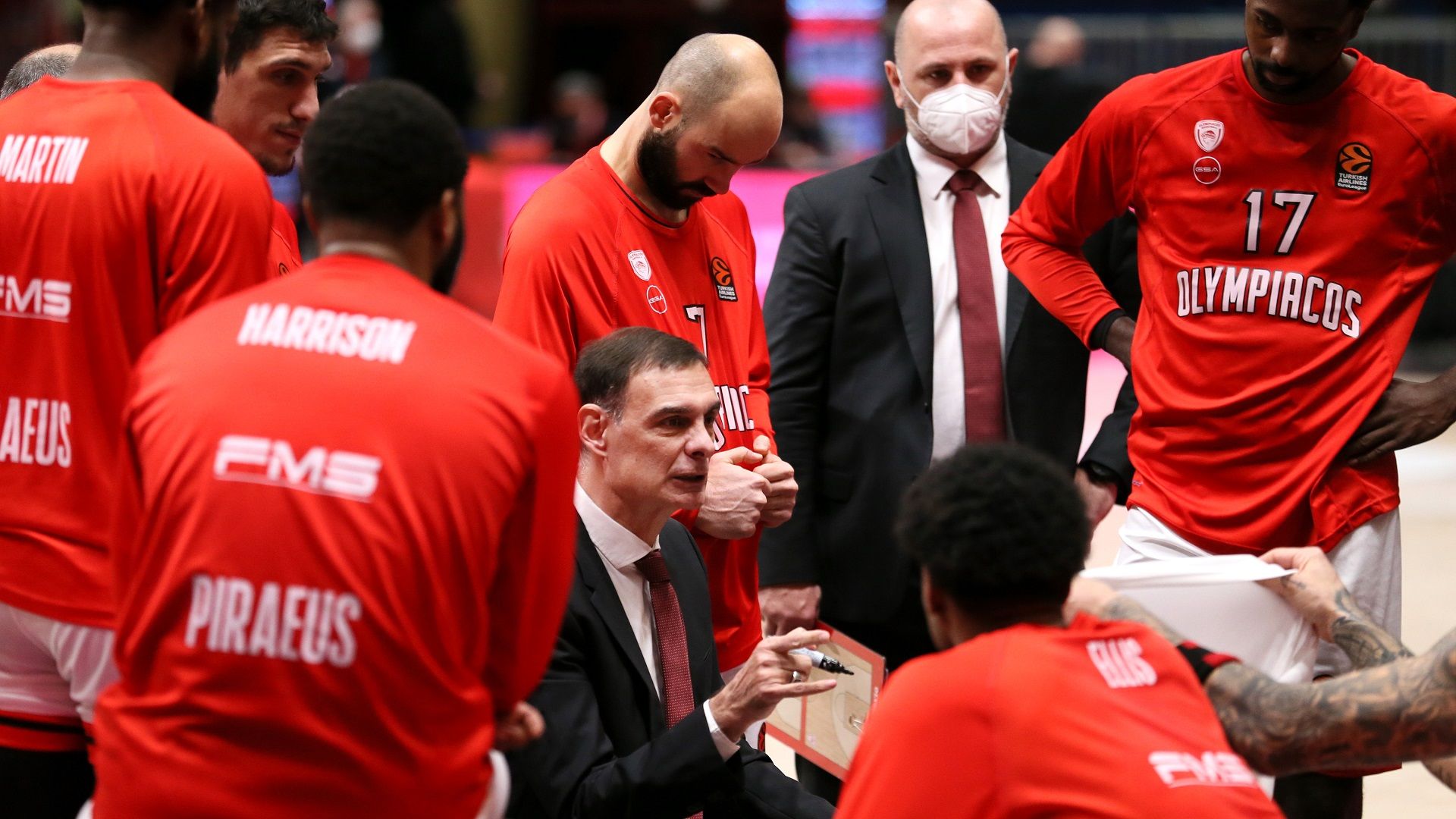 «Να μείνουμε σταθεροί στο πλάνο μας»