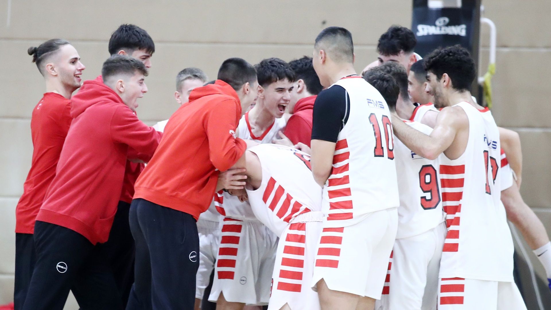 Ολυμπιακός – Πανερυθραϊκός 85-70