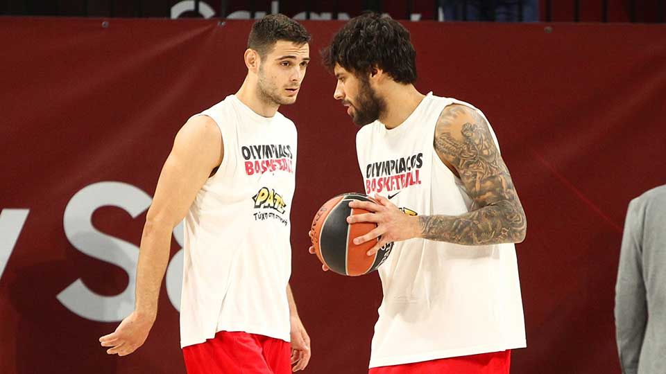 Ταξιδεύουν «Παπ» και «Πρι», όχι ο Μιλουτίνοφ