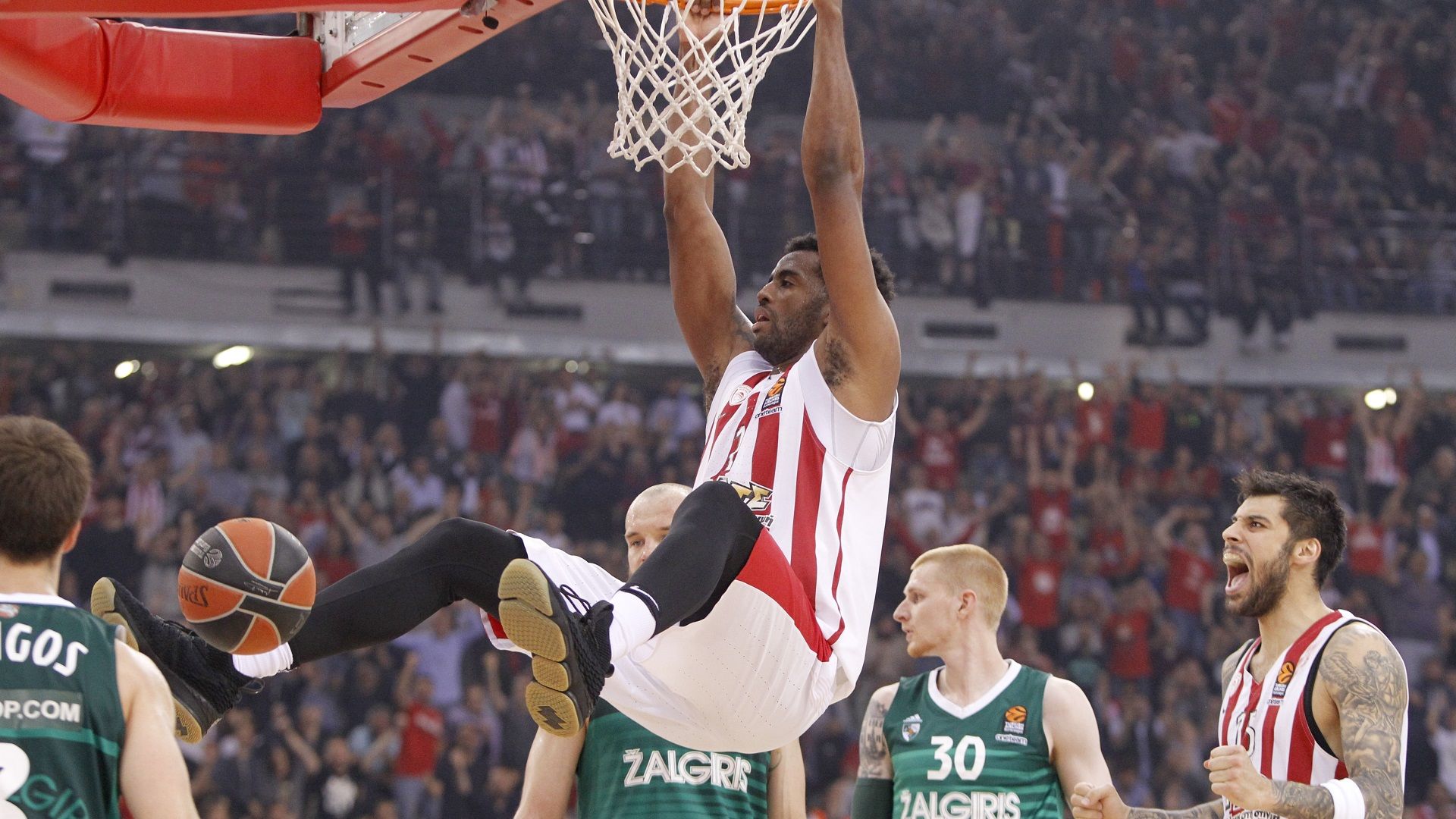 Παλικαρίσια νίκη και 1-1!