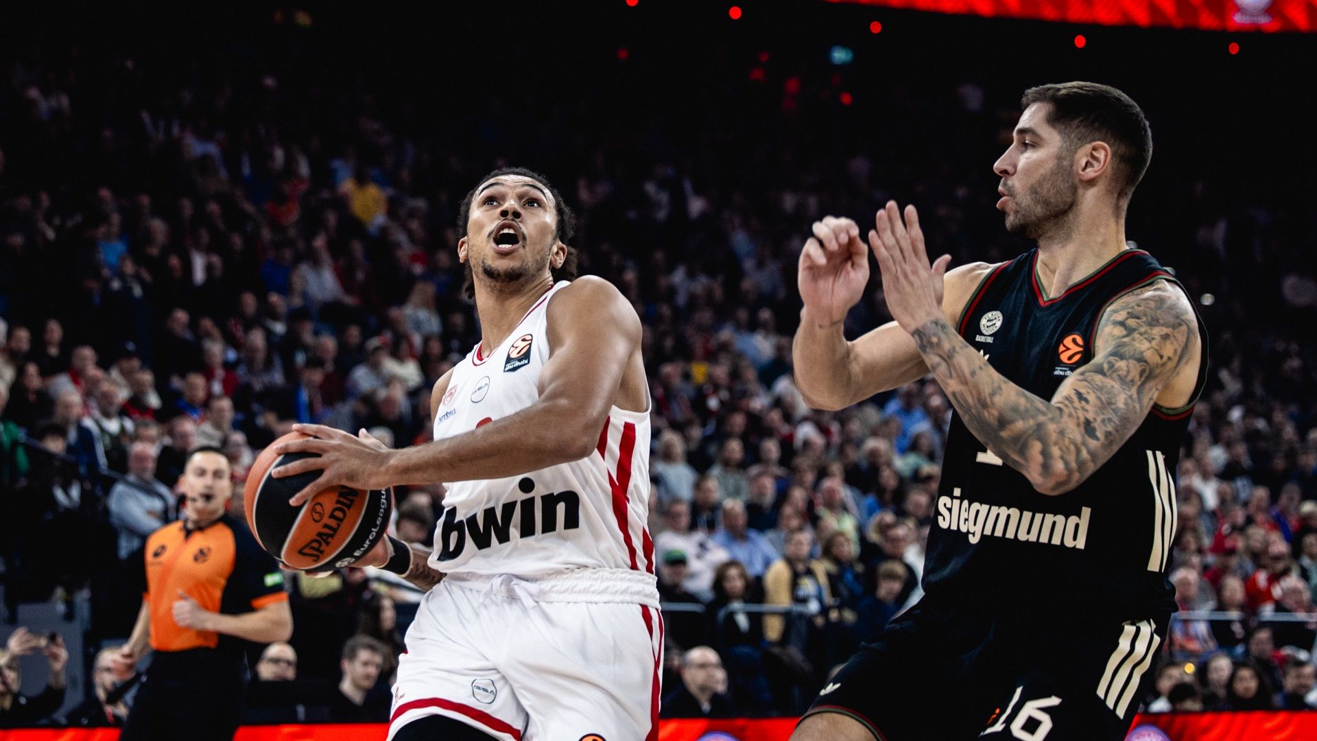 «Σάρωσε» στο Μόναχο ο Θρύλος!