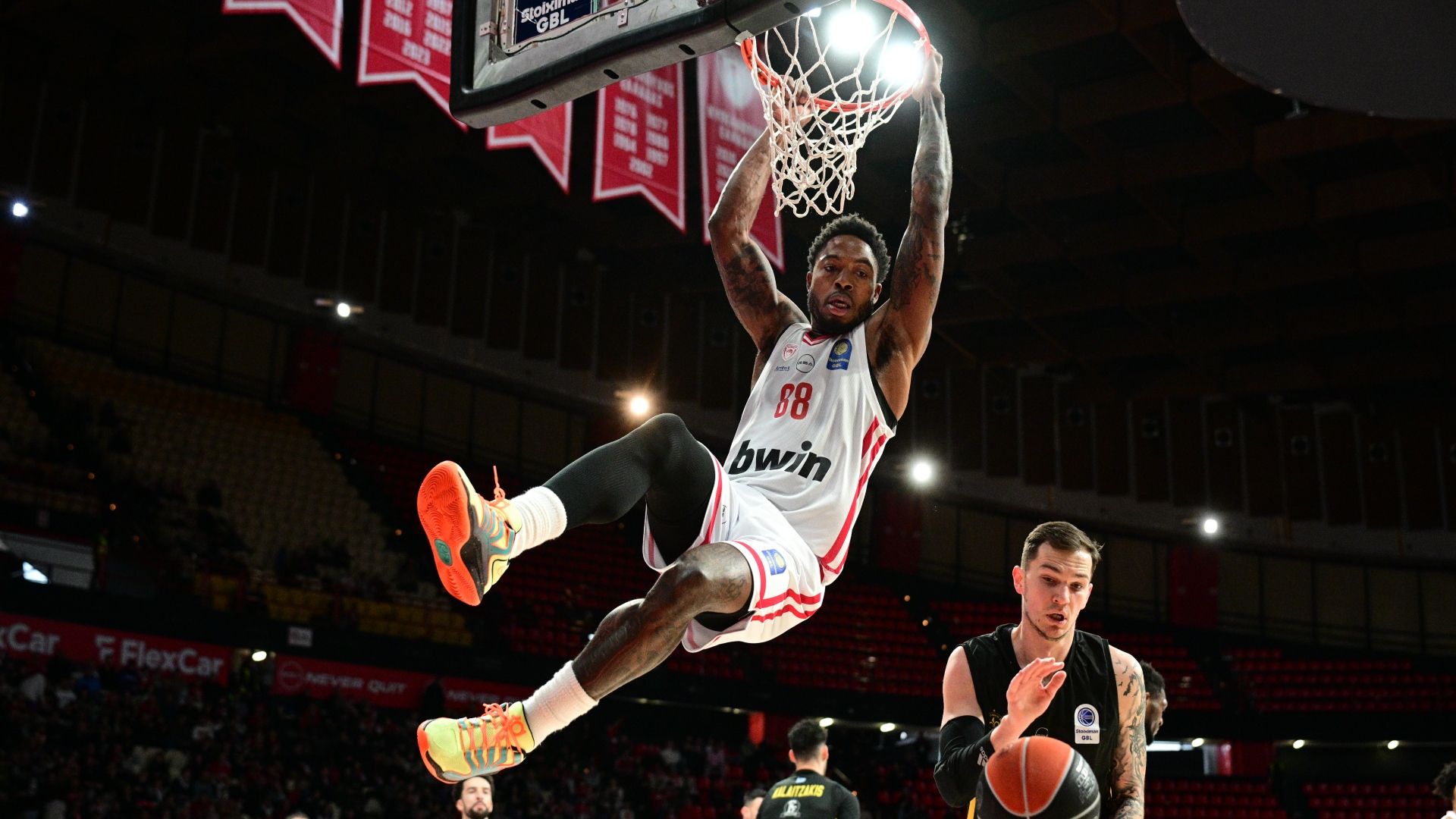 Νίκησε το Μαρούσι και συνεχίζει αήττητος στην GBL