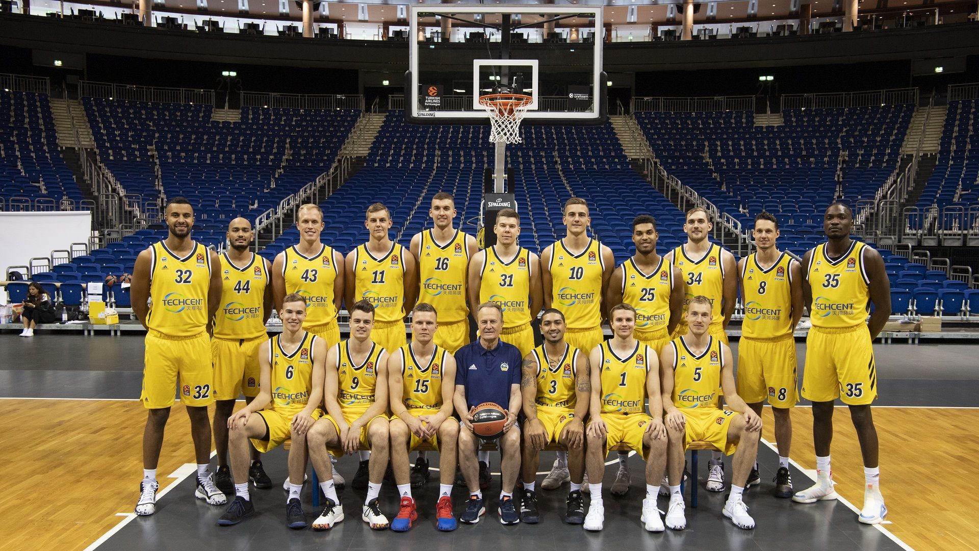 Στόχος της η αξιοπρεπής παρουσία