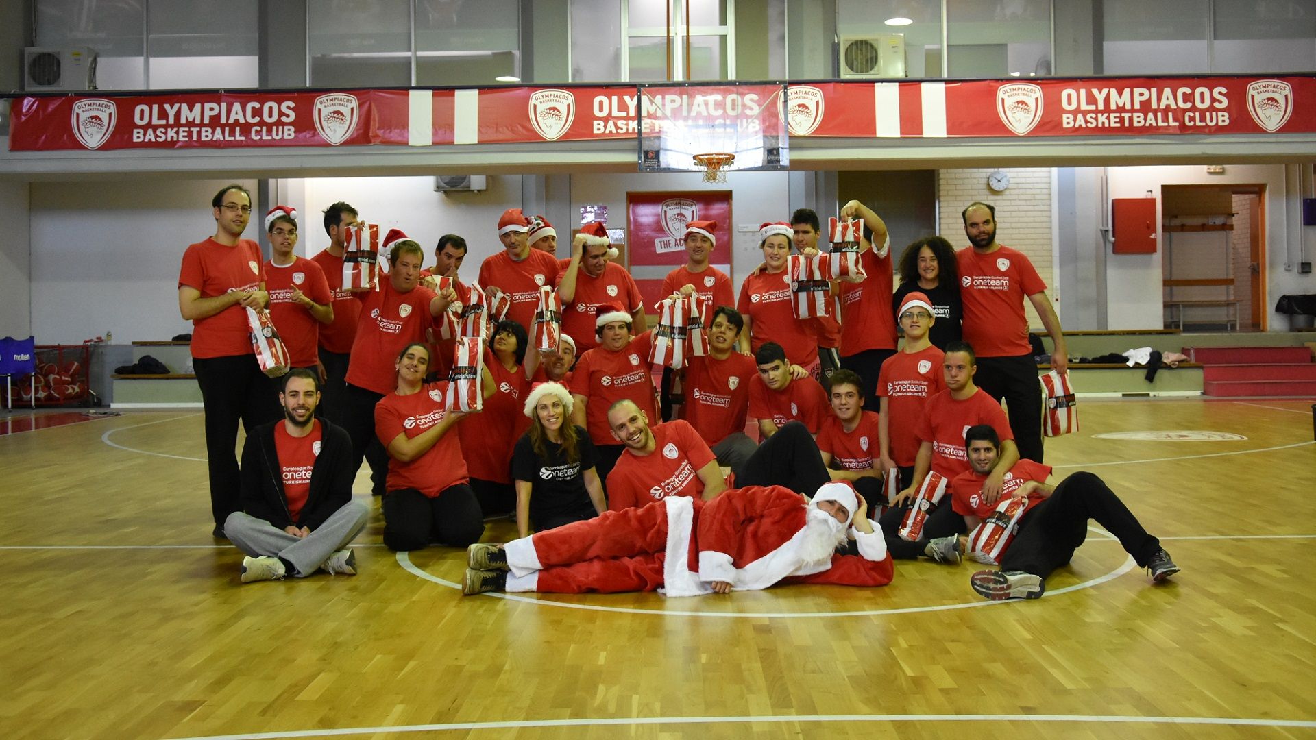 Happy Holidays from the ONE TEAM! (pics+vid)