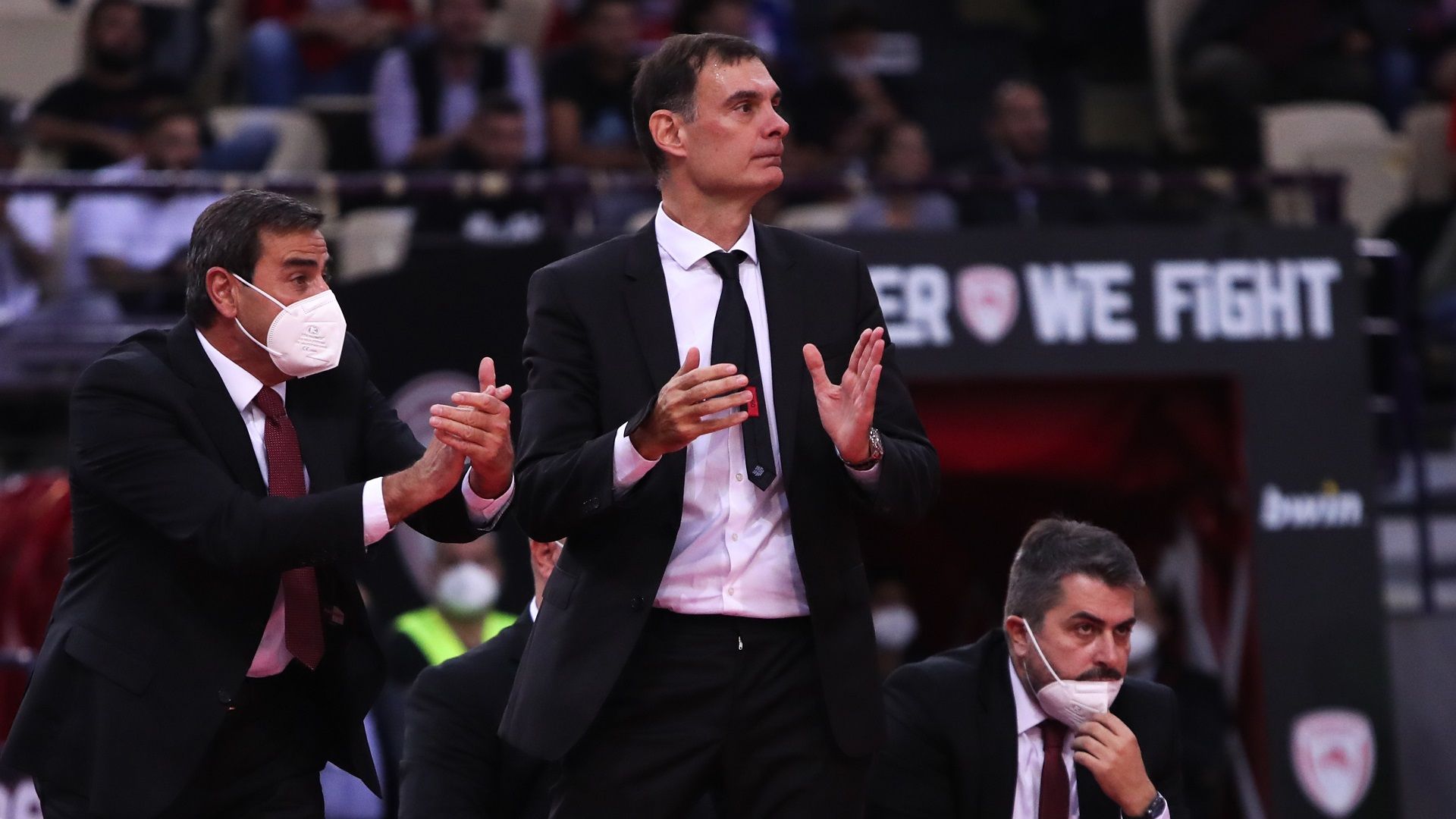 Μπαρτζώκας: "Συγχαρητήρια στους παίκτες και τον κόσμο μας" (vid)