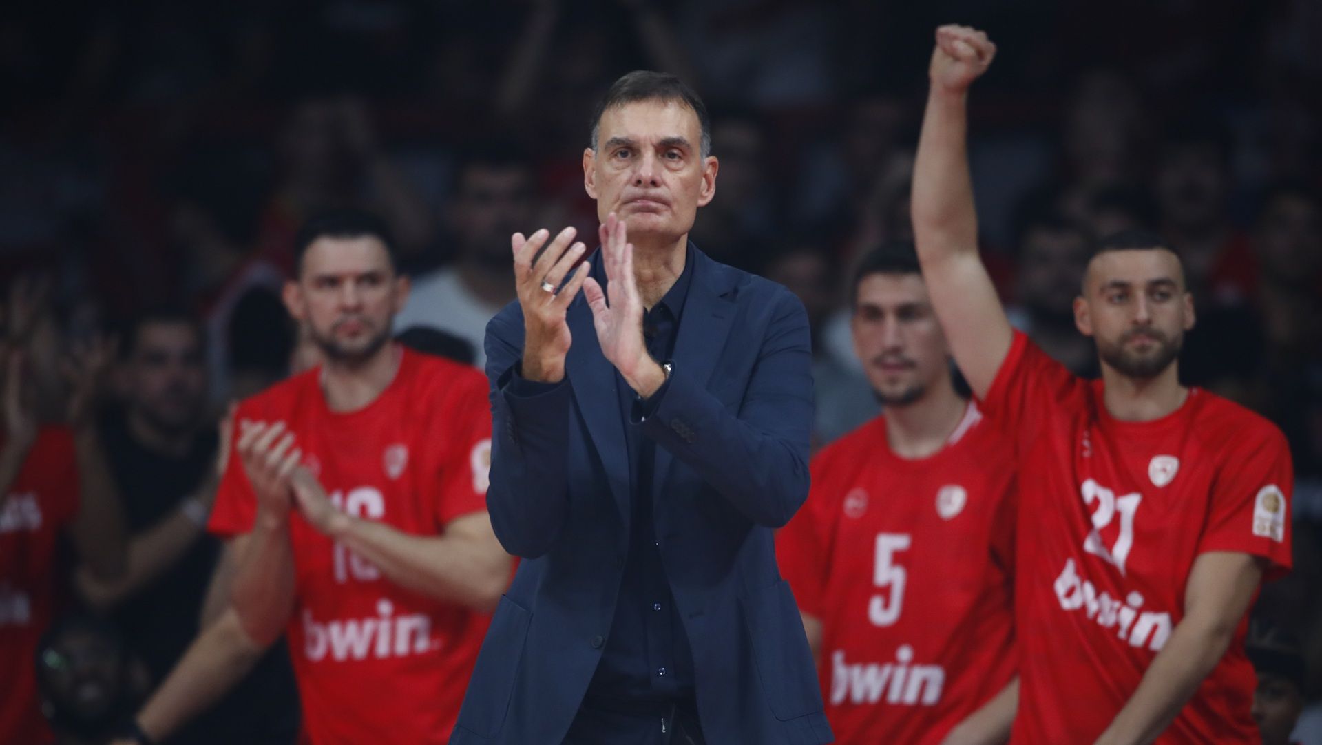 Μπαρτζώκας: «Όλοι όσοι αγωνίστηκαν συνεισέφεραν στη νίκη» (vid)