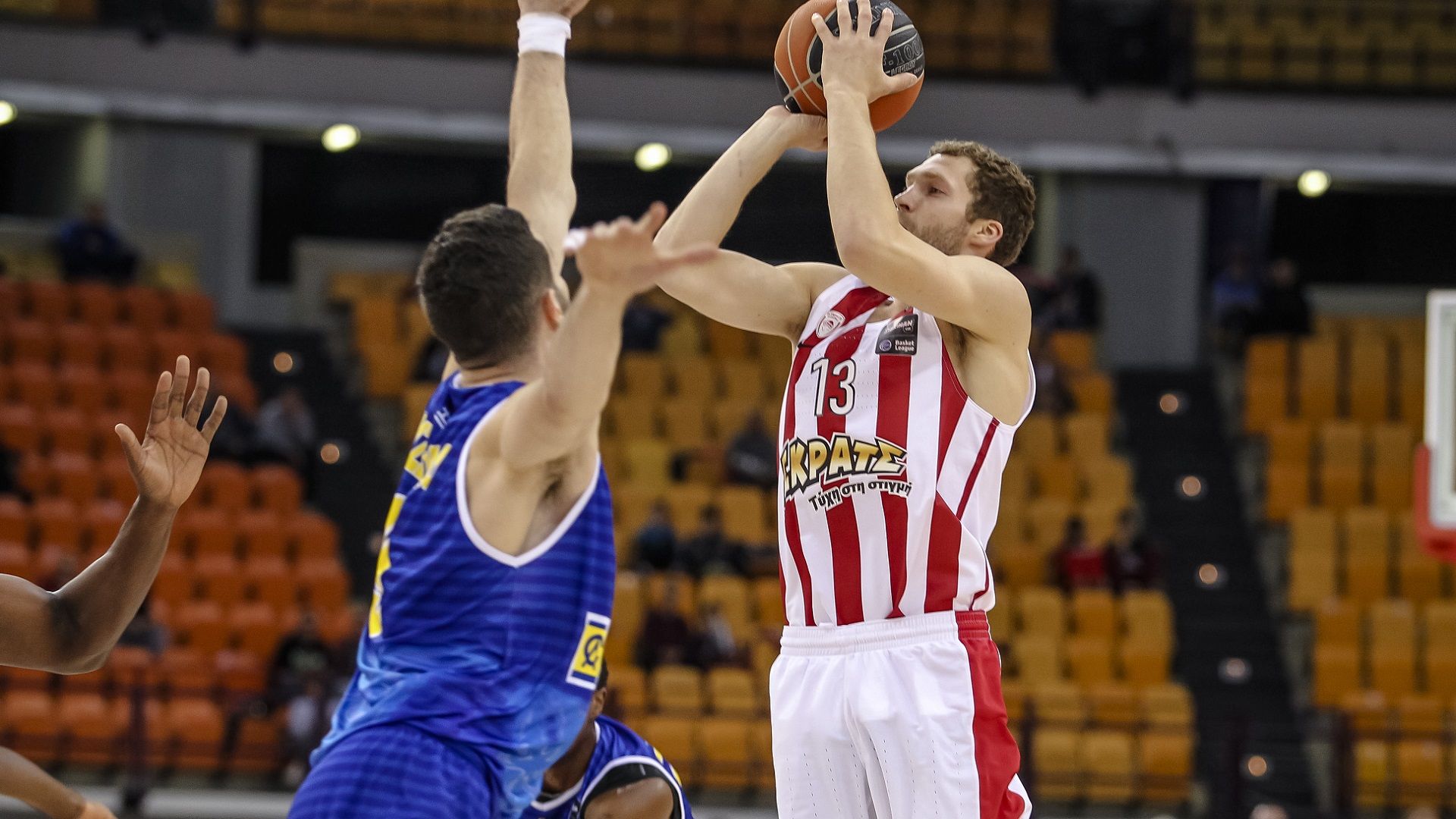 2η καλύτερη επίδοση στα τρίποντα για τον Ολυμπιακό!