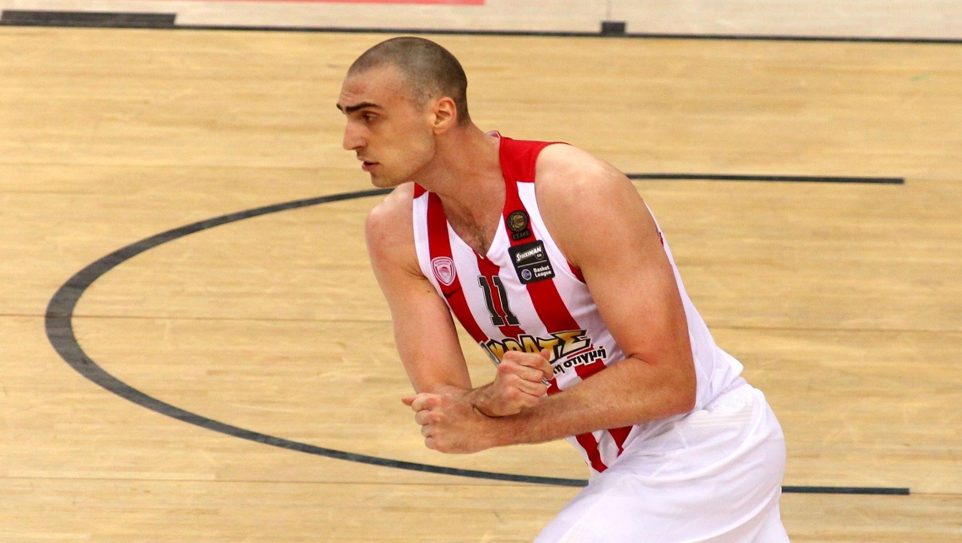 Μιλουτίνοφ τριετίας