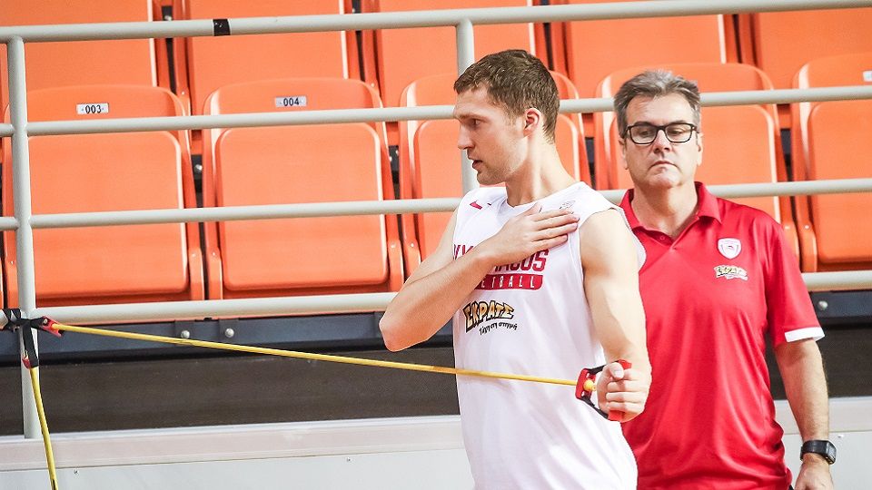 Με μείον τέσσερις ξεκίνησε η προετοιμασία για την Μάλαγα