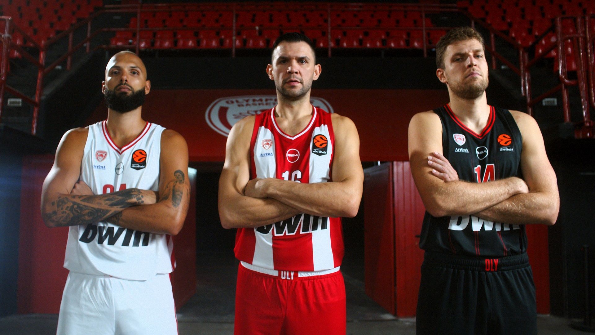 Σεζόν 2025-26: Οι επίσημες φανέλες! (vid)