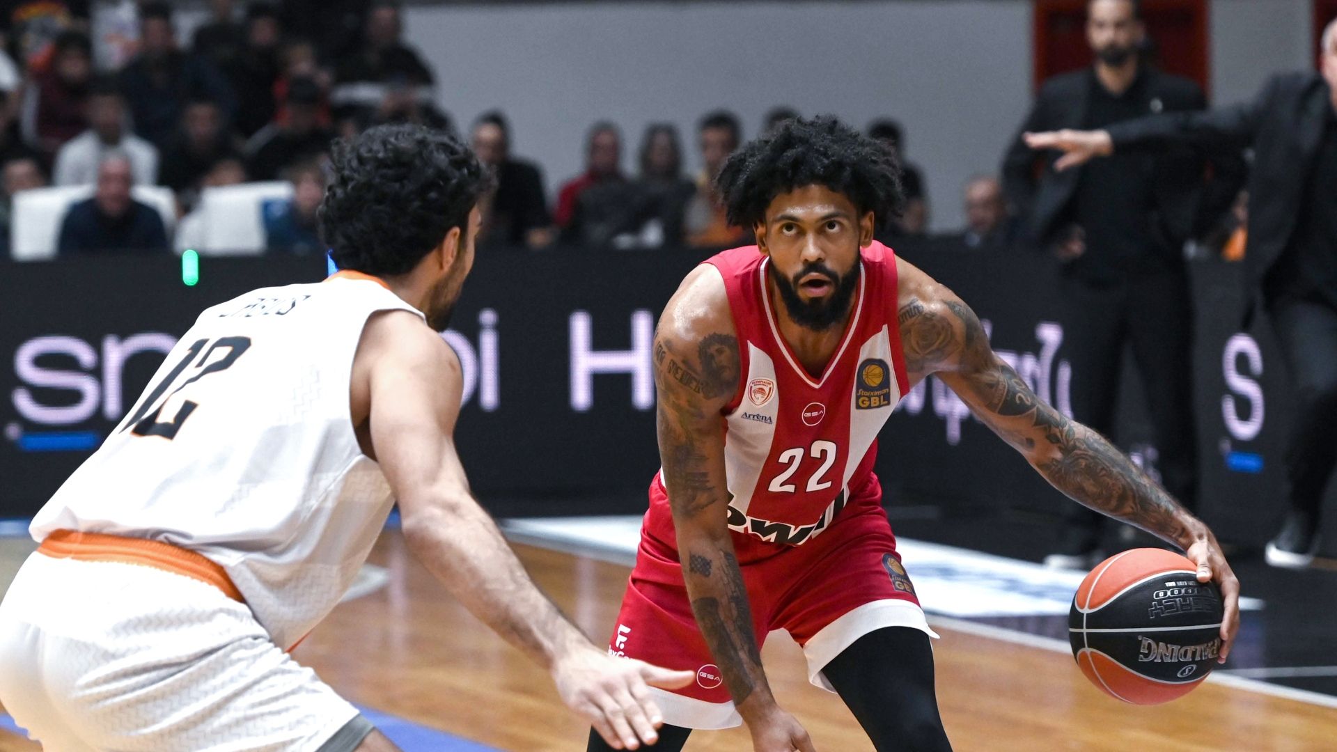 Άνετη νίκη στην Πάτρα