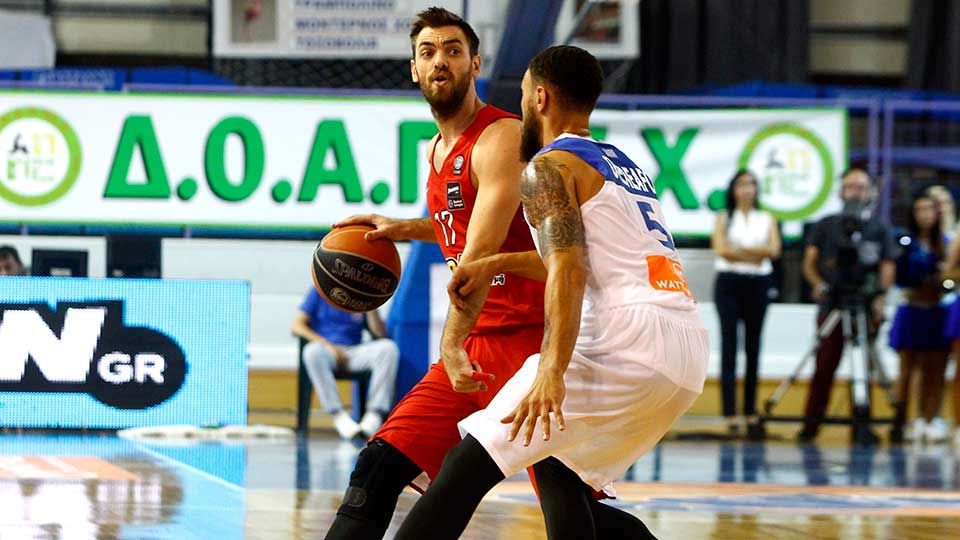 Κάκωση πρώτου μεταταρσίου ο Μάντζαρης