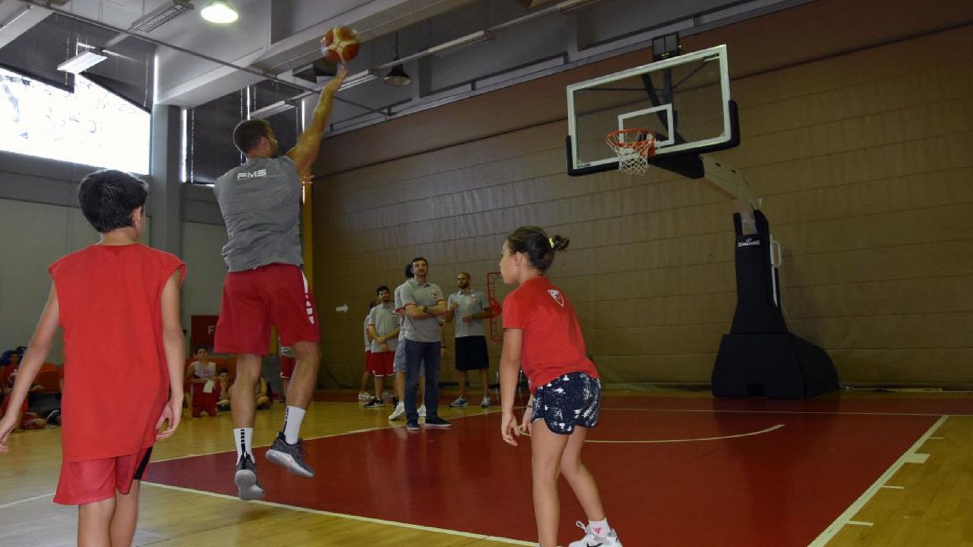 Ο Γ.Μπόγρης στο Summer Camp! (pics)