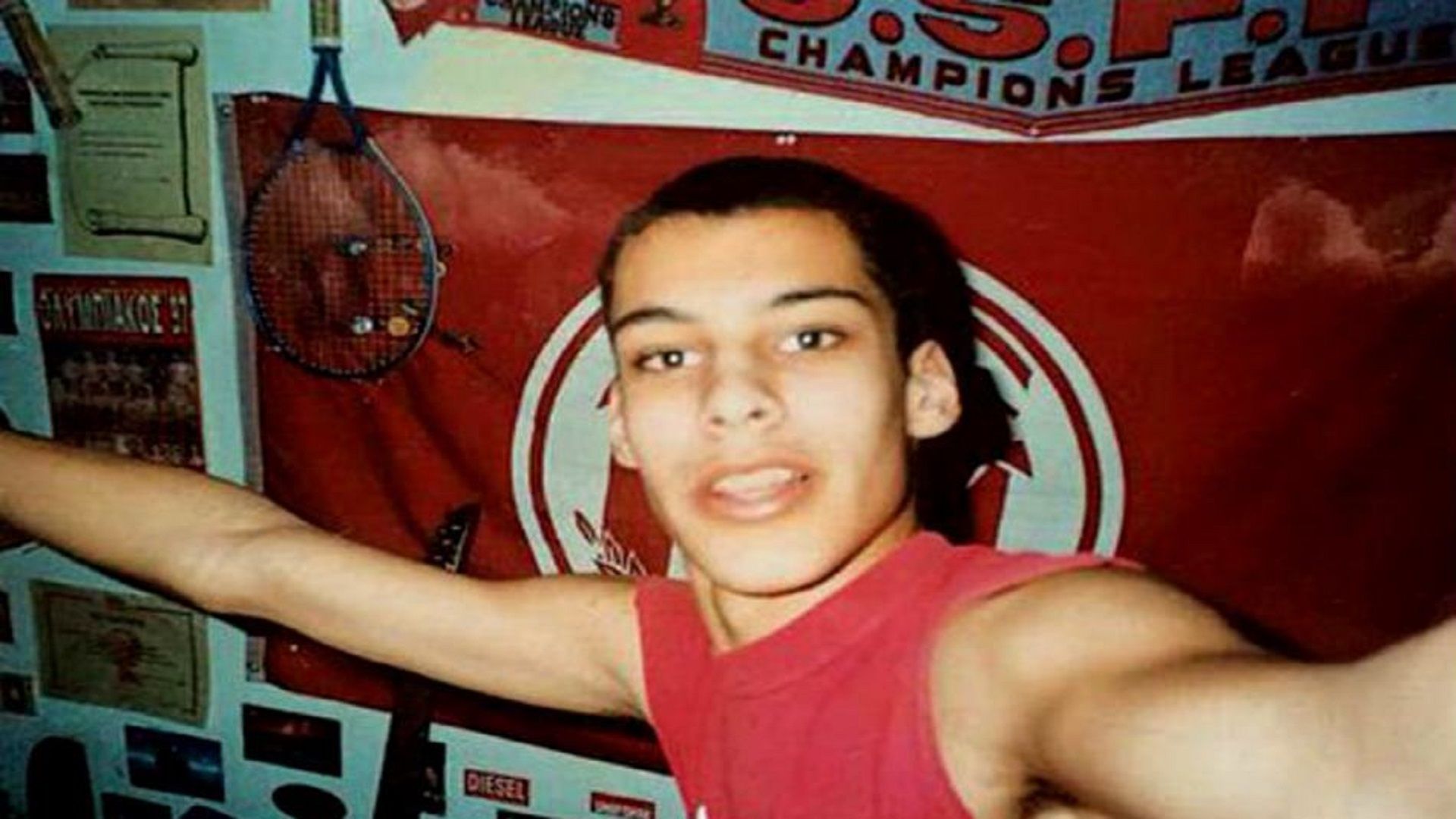 The photo story of the ‘red’ Legend! (part 1)