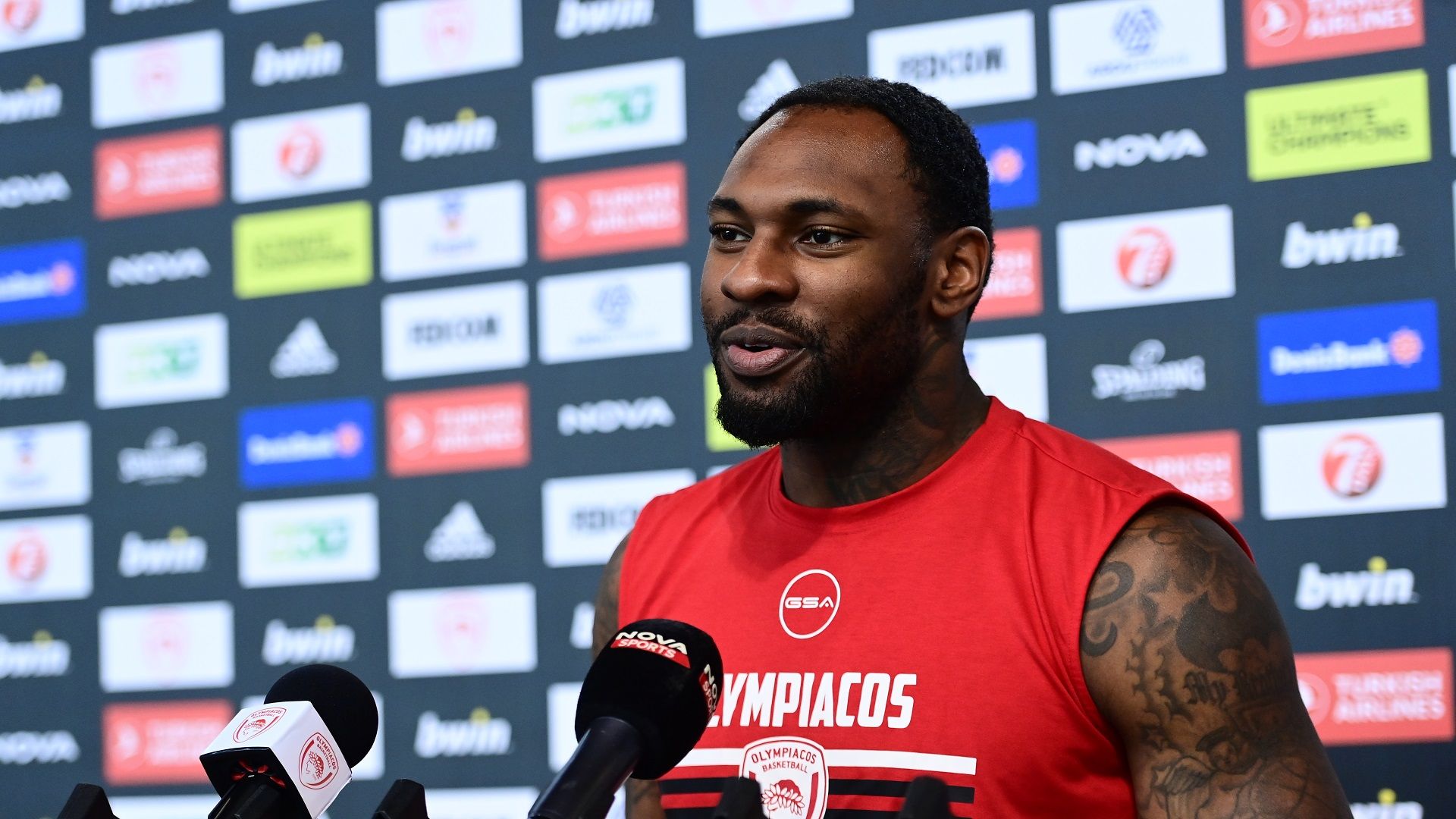 Μπλακ: «Κλειδί ο ρυθμός της αναμέτρησης» (vid)