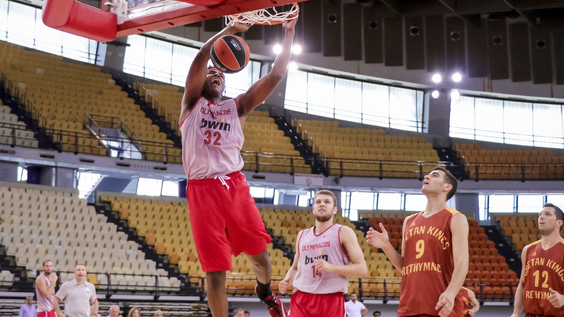 Φιλική επικράτηση επί του Ρεθύμνου