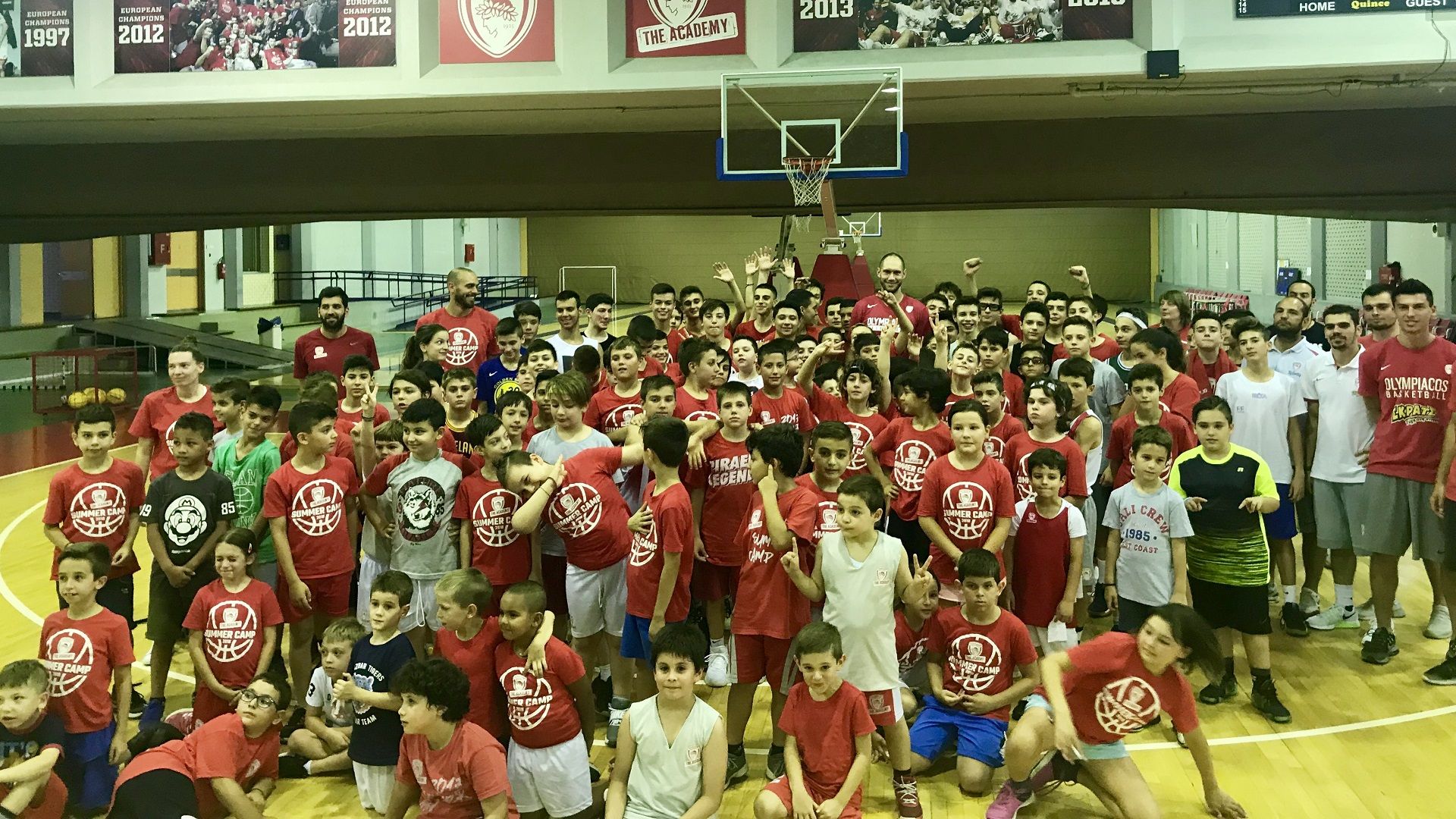 Ο Τιλί στο "The Academy 2018 Summer Camp" (vid+pics)