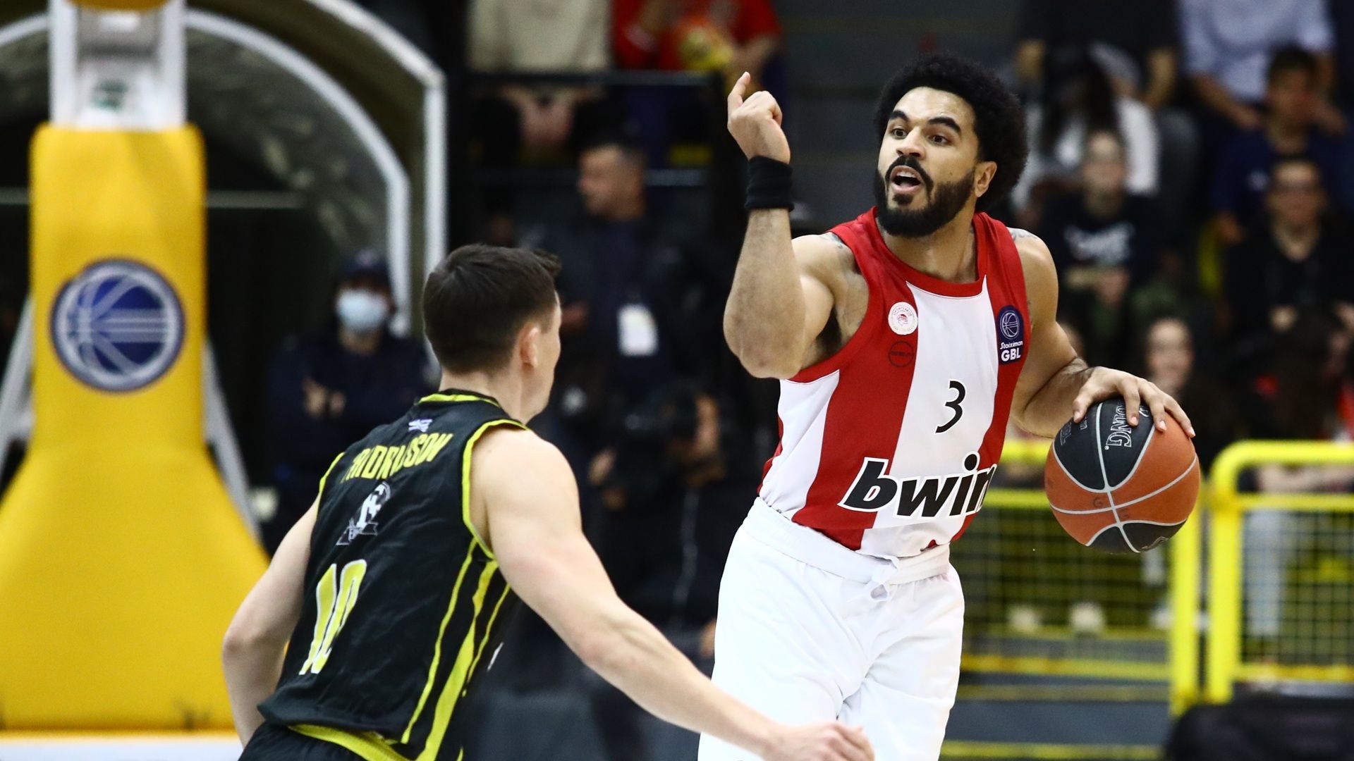 +100 points and a win over Maroussi