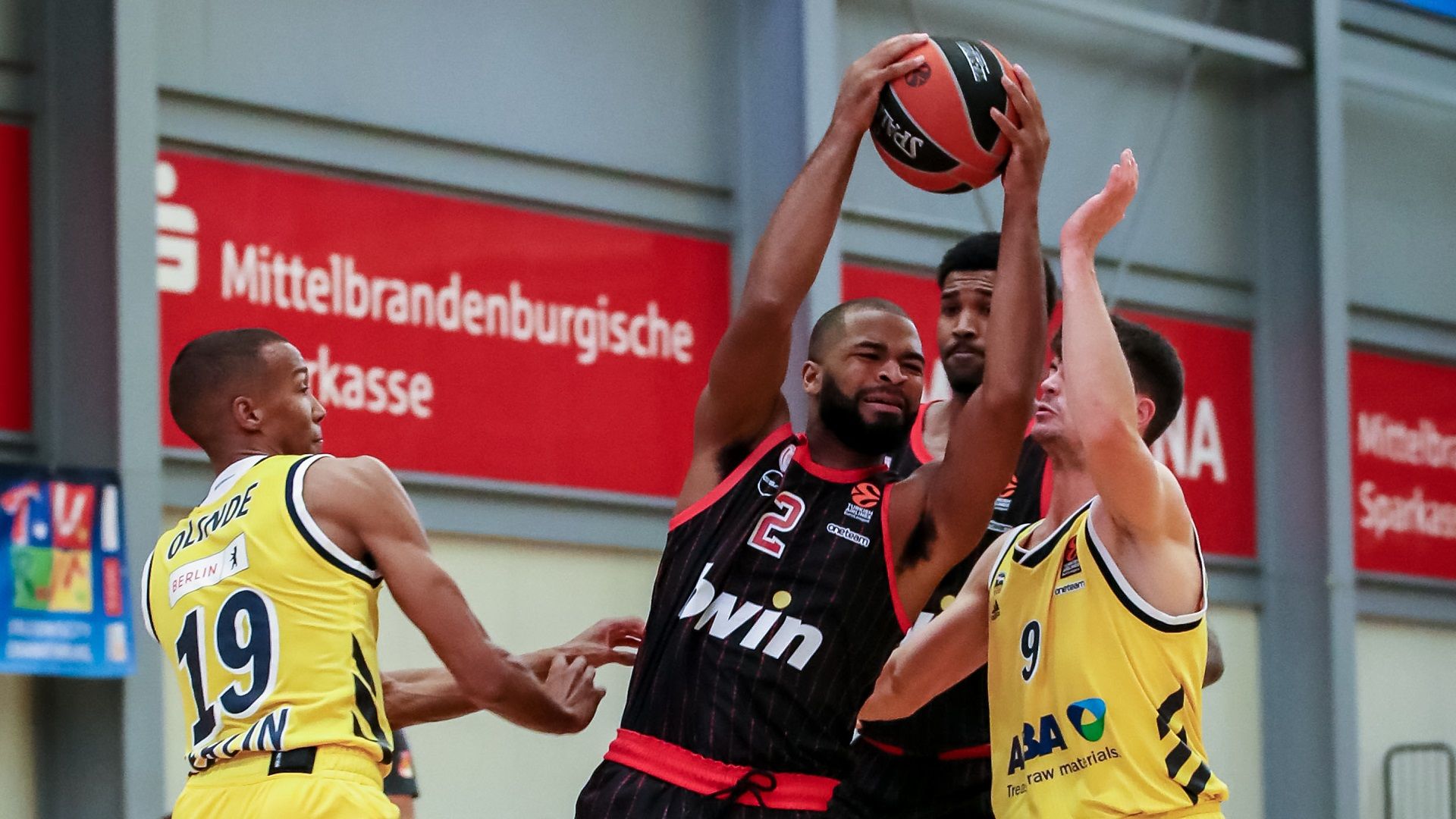 Friendly game: Alba Berlin - Οlympiacos 71-78