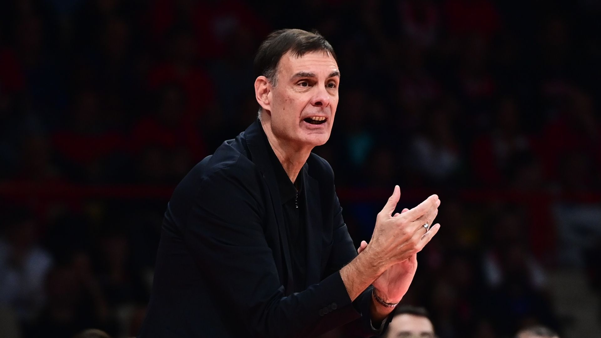 Μπαρτζώκας: «Να αποδείξουμε ότι είμαστε δυνατή ομάδα» (Vid)