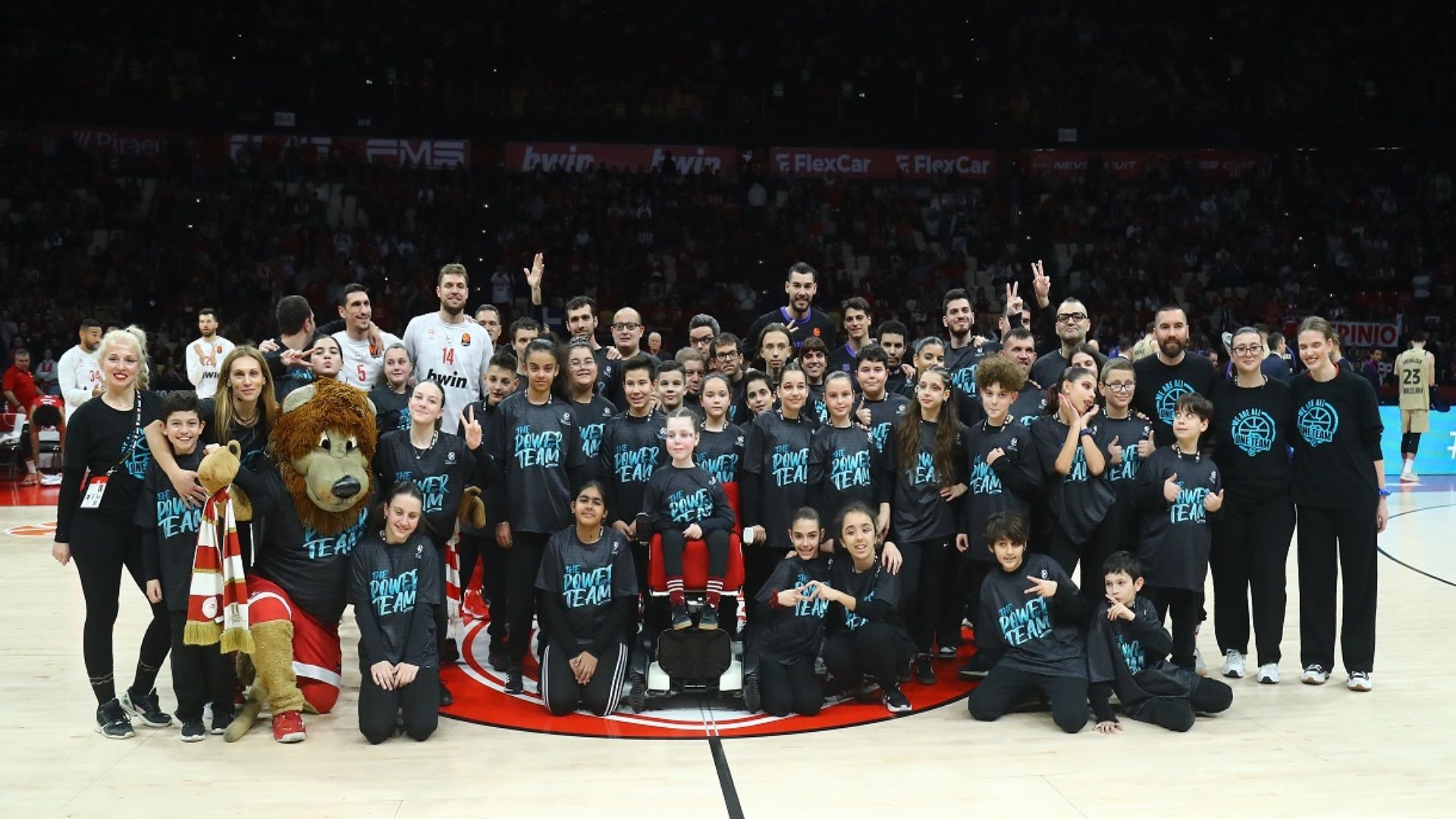 Olympiacos celebrated the One Team Games with a powerful moment of inclusiveness during the game against Barcelona