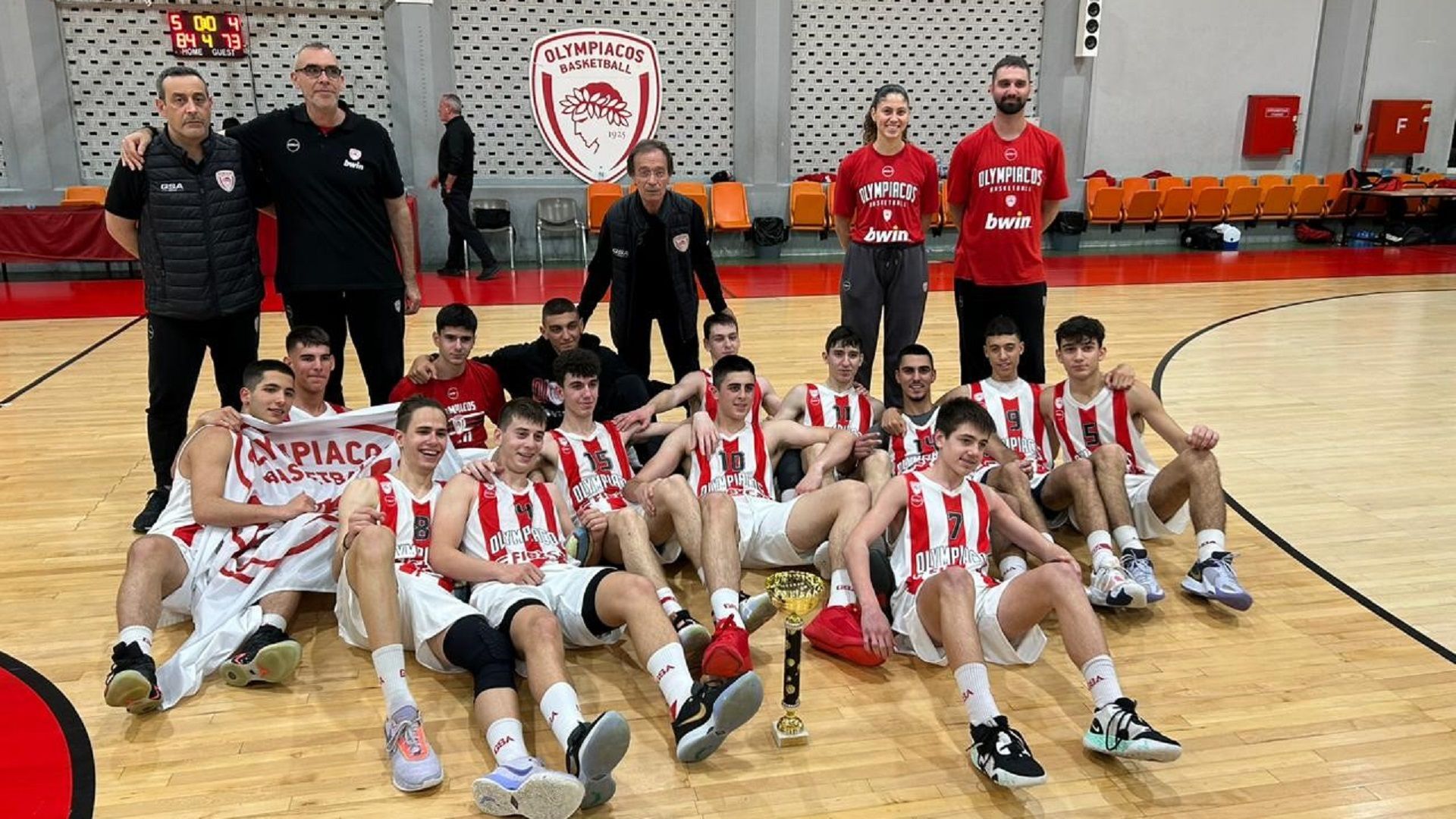 Έκαναν το repeat οι Έφηβοι!