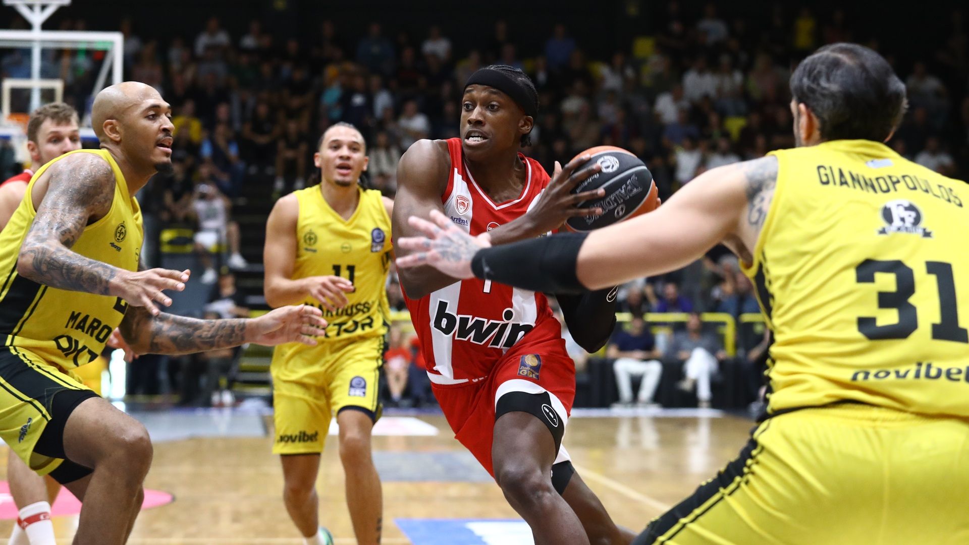 Premiere with a 100-point tally