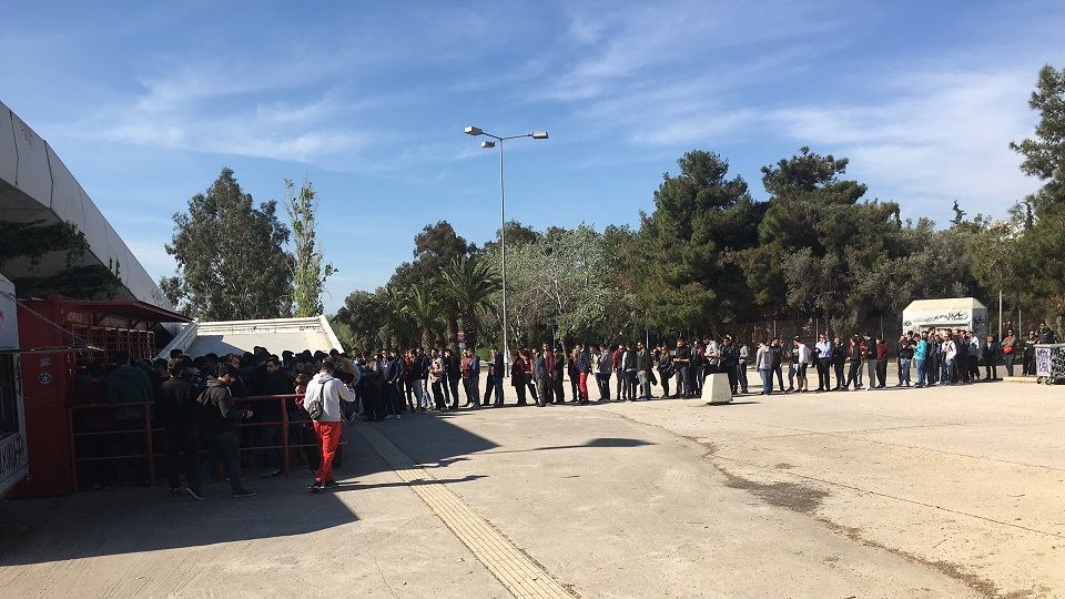 Η τρέλα χτυπάει… κόκκινο