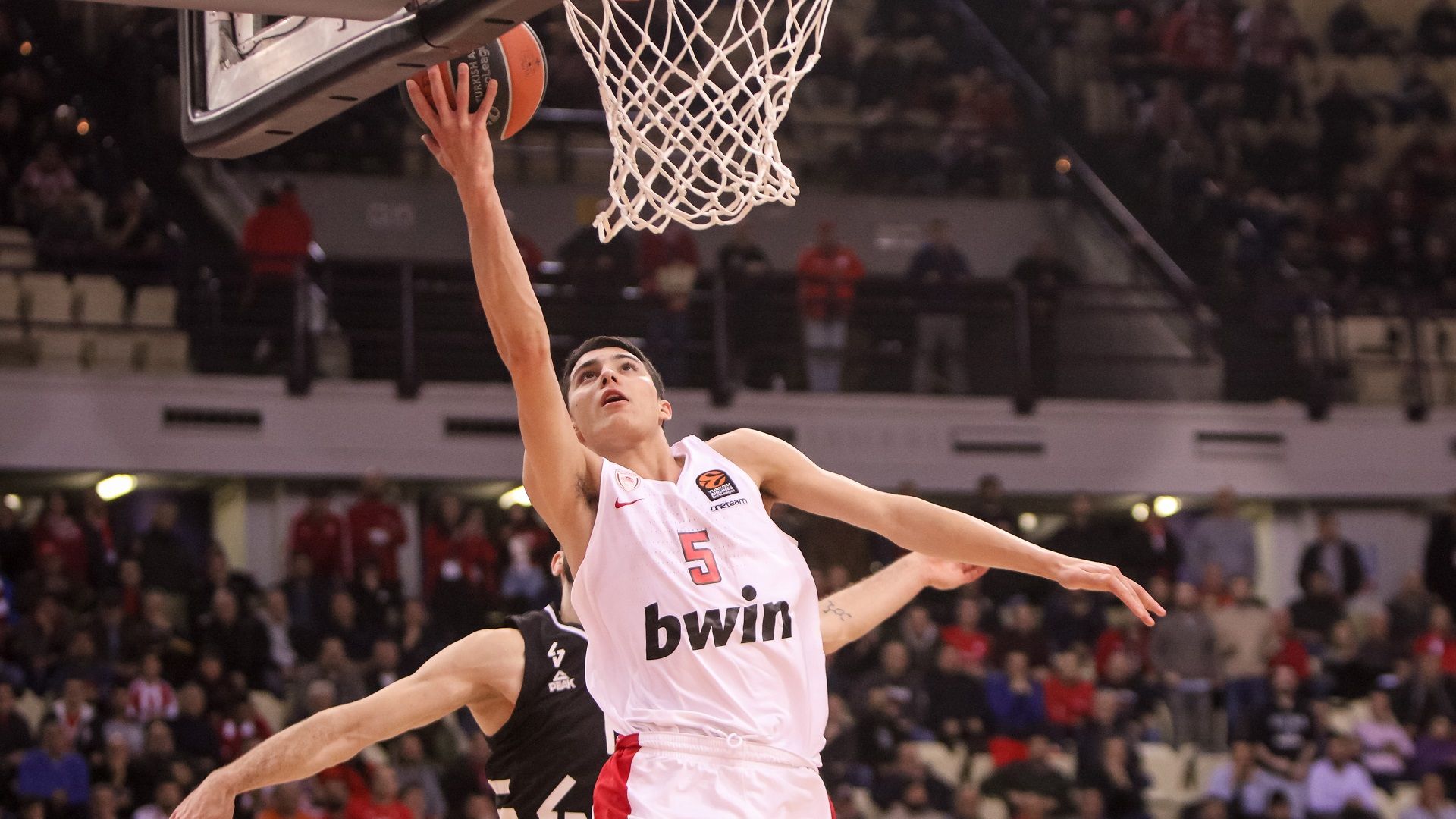 Beat both Villeurbanne and bad luck!