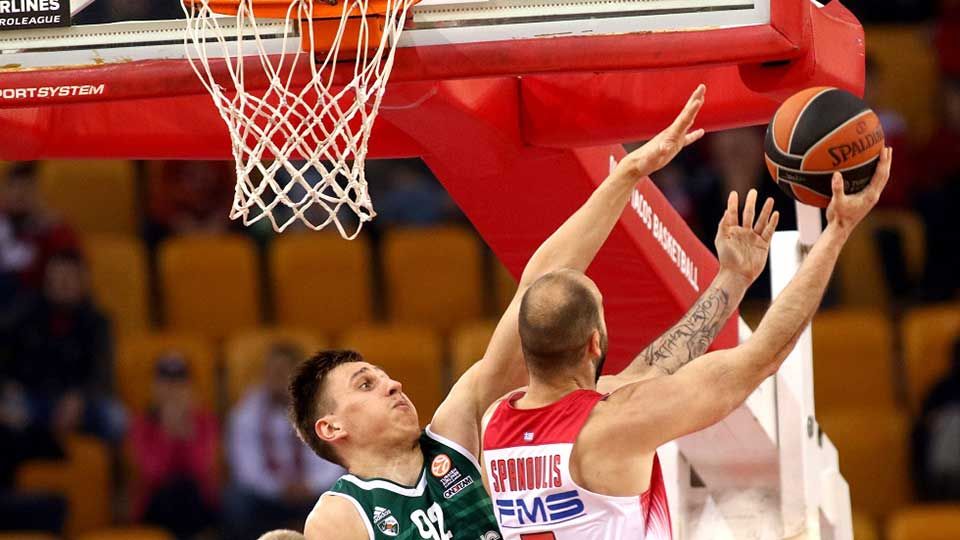 Ακόμη τρία βήματα...