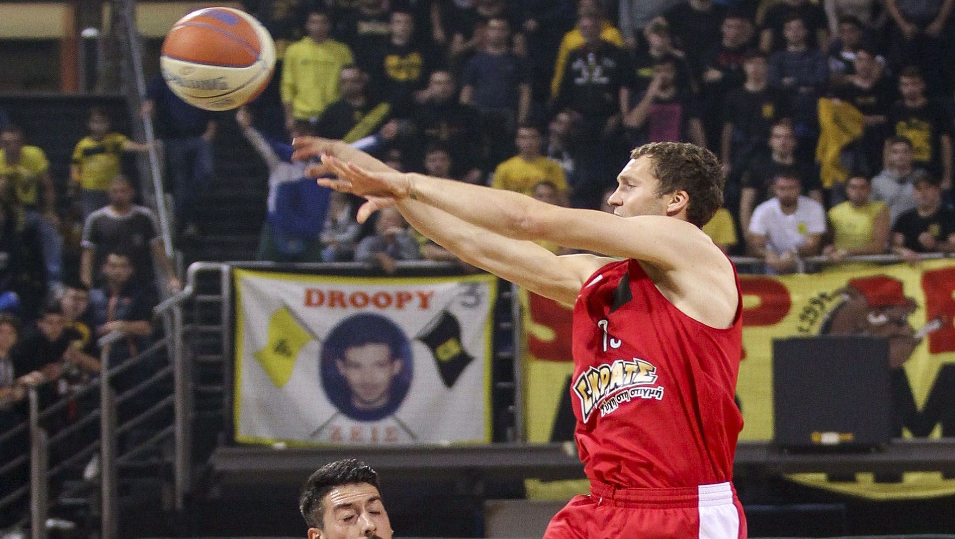 Στον τελικό ο Ολυμπιακός!