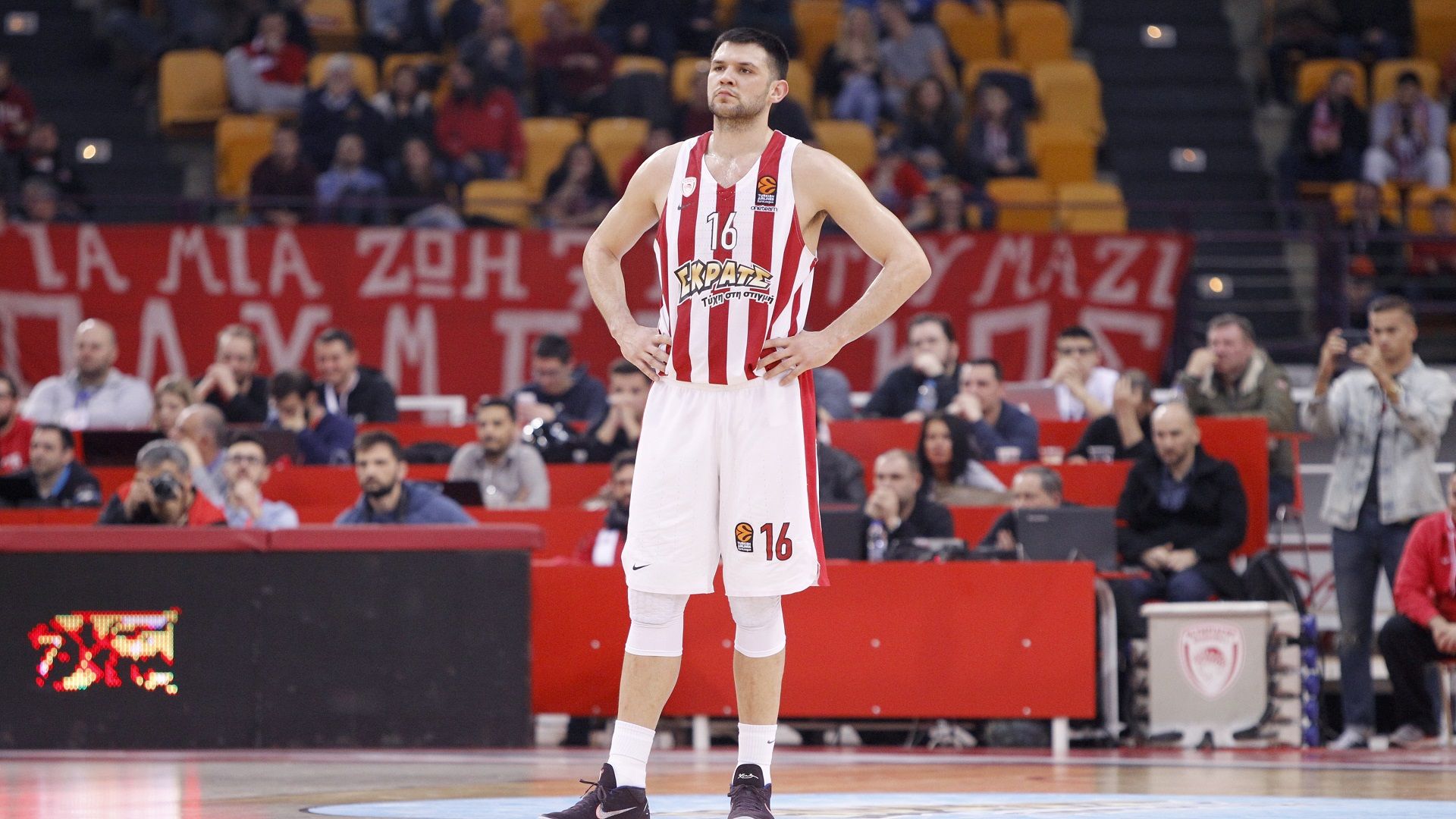 Εκτός ο Παπανικολάου από τον αγώνα με το Ρέθυμνο