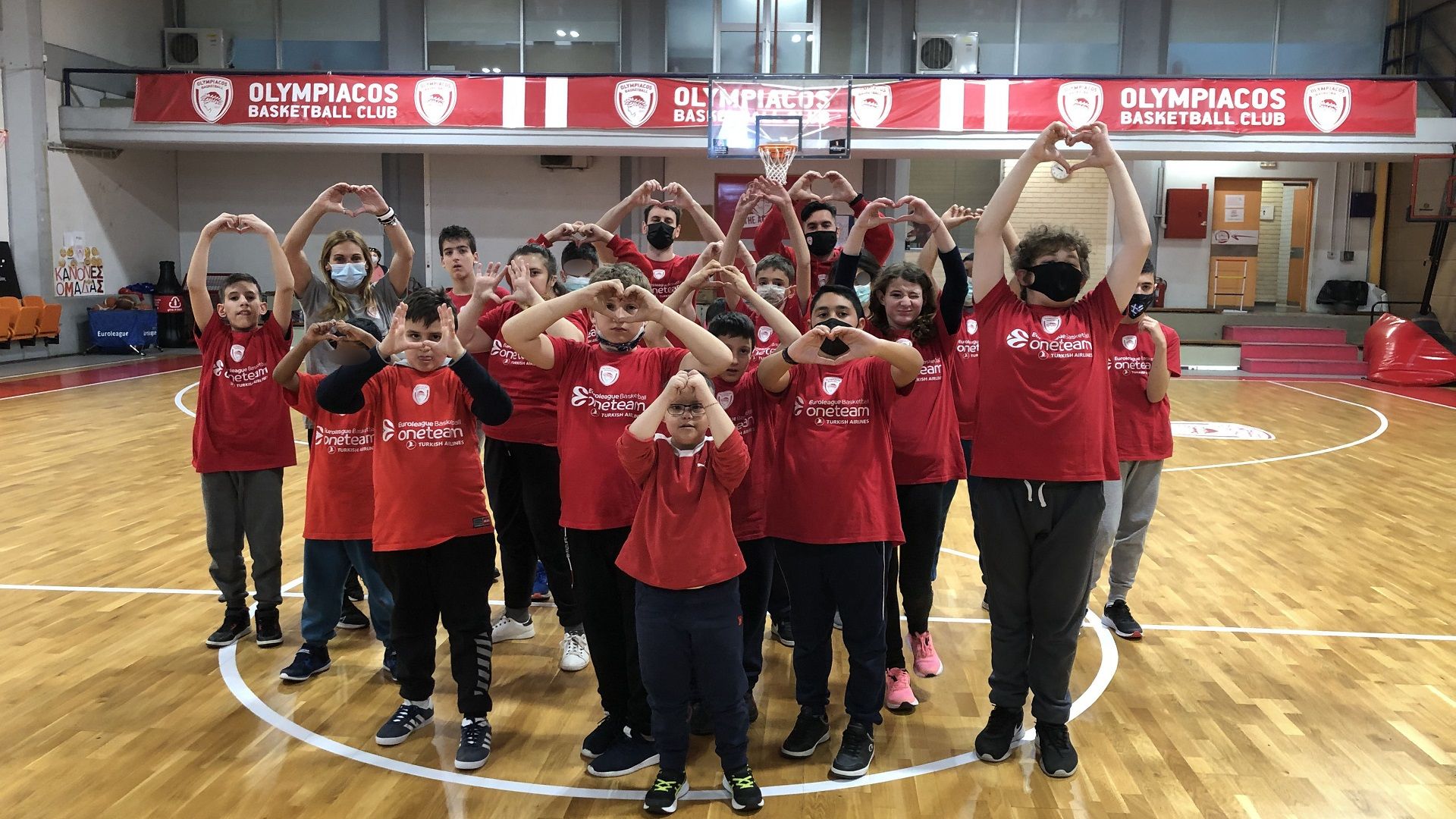 ONE TEAM: Communication is key!