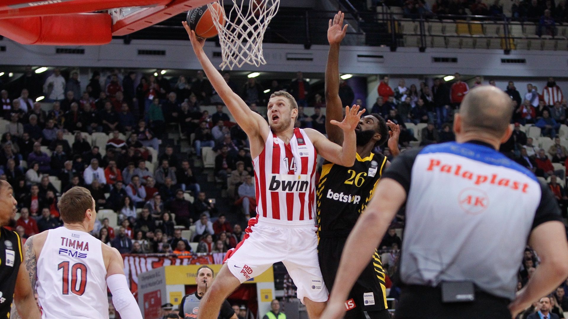 100 points and a new record for Spanoulis! (vid)